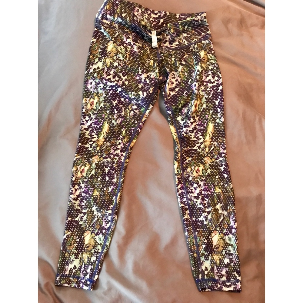 Lululemon Floral Sport yoga pants